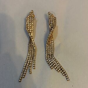 Elegant Gold Dangle Earrings